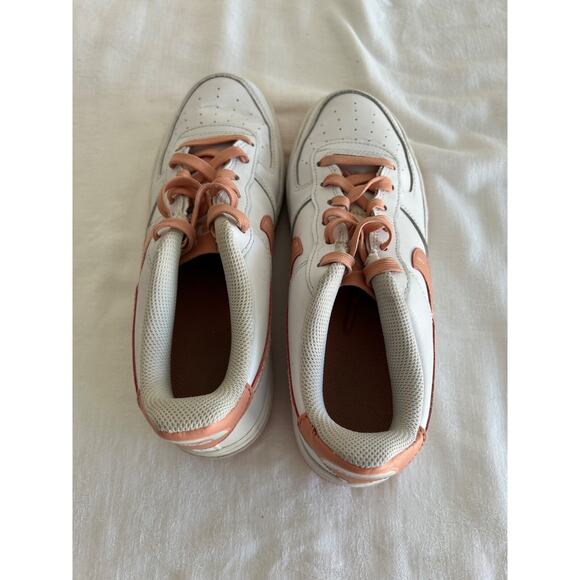 Nike Air Force 1 LV8 GS 'White Light Madder Root Aura' DM0985-100 size 7 Y 8.5 W - Picture 7 of 8